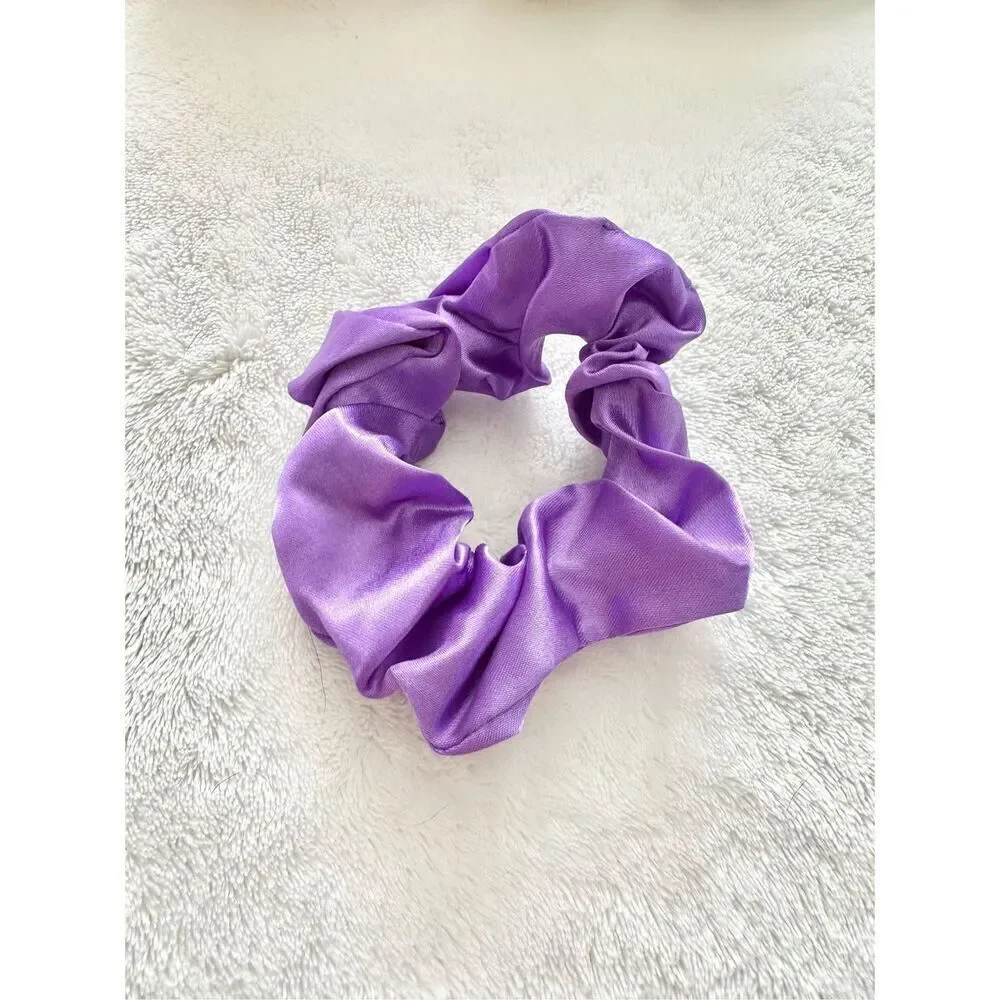Bright purple color satin hair scrunchie ￼